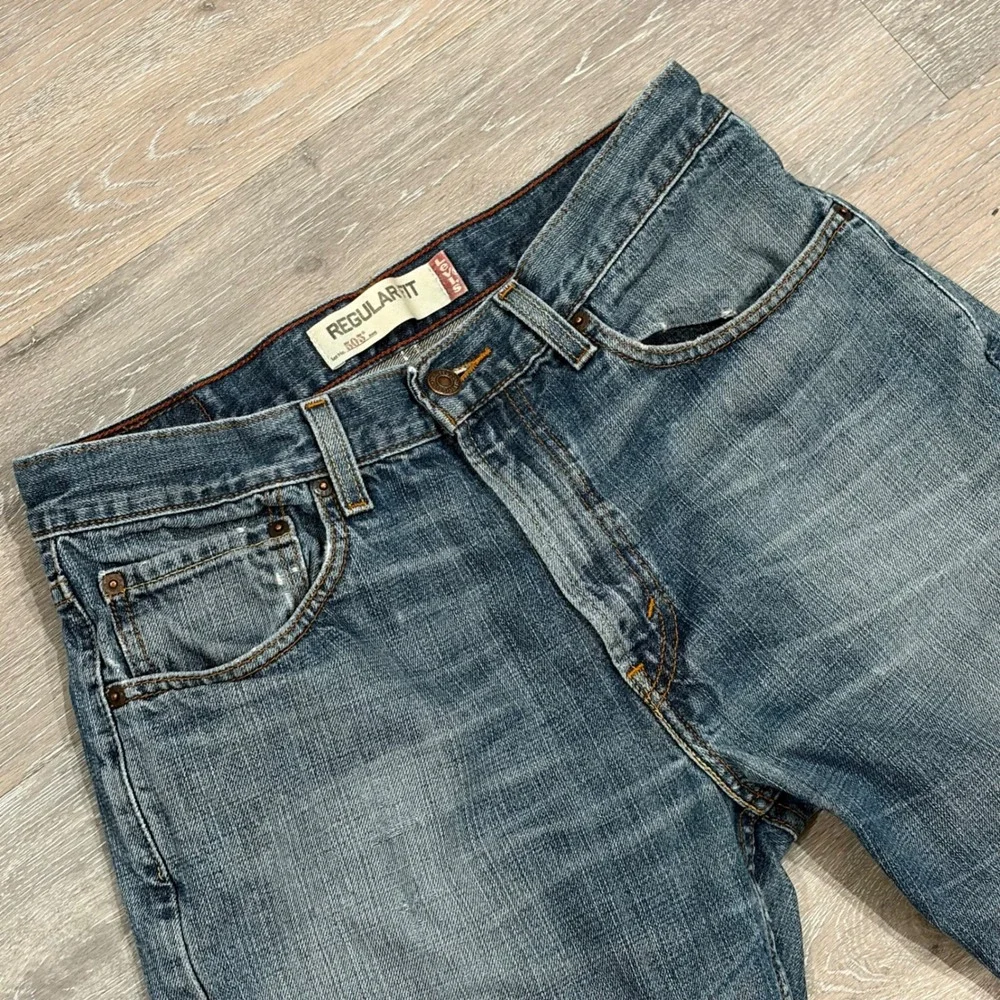 Levis‎ 505 Regular Fit Jeans Mens 33x32 Medium Wash Blue Denim Straight Leg